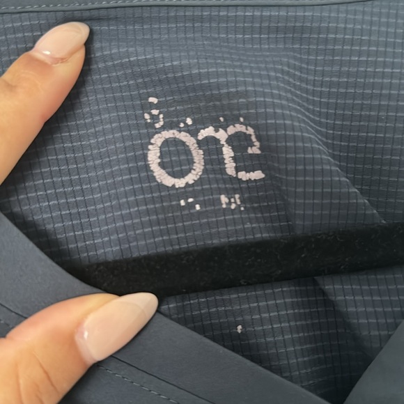 BARCO ONE Scrub Top - Picture 3 of 3